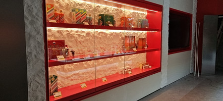 煙酒店、手機(jī)店進(jìn)入AI視頻聯(lián)網(wǎng)報警系統(tǒng)安裝高峰期